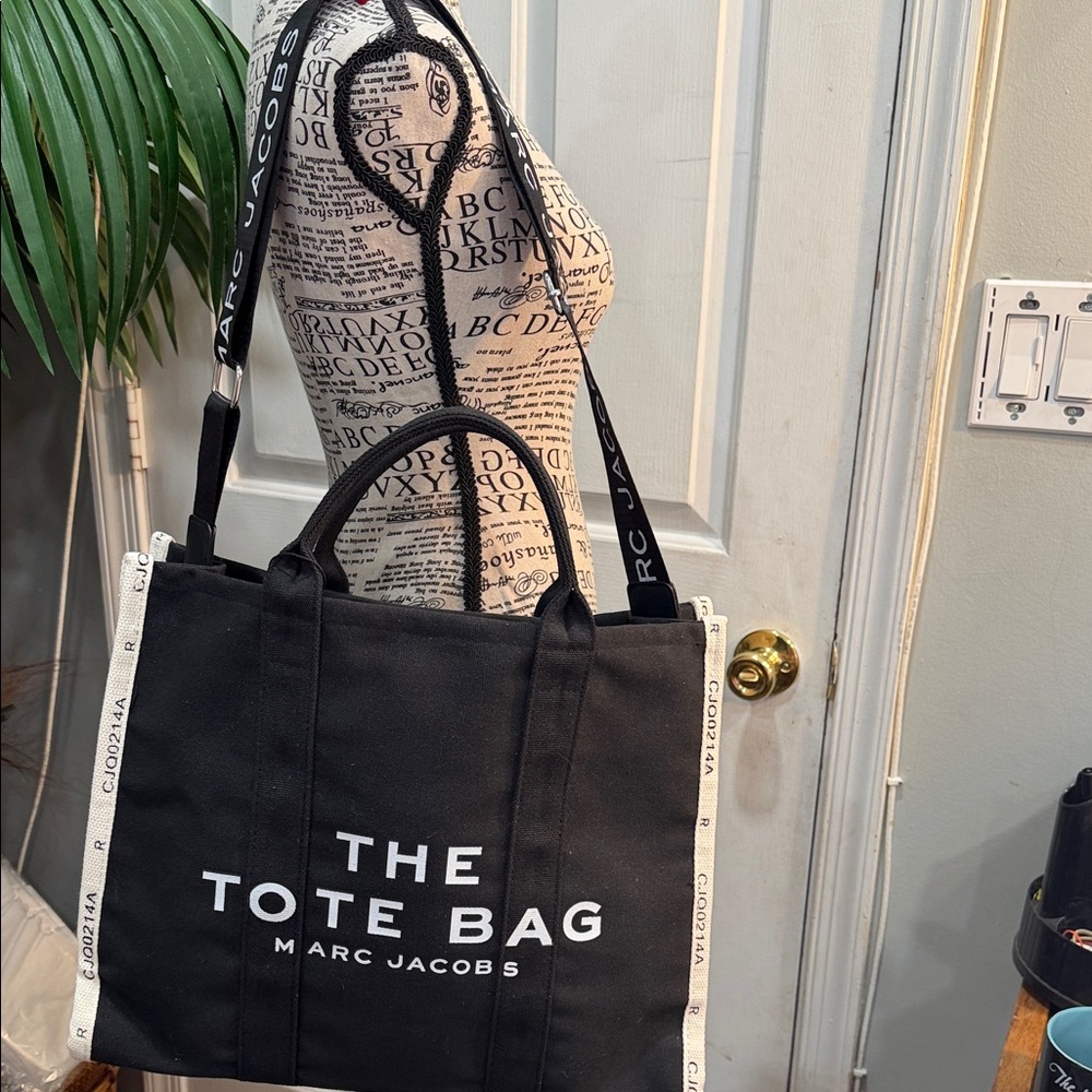 Black Tote‎ with White Lettering
